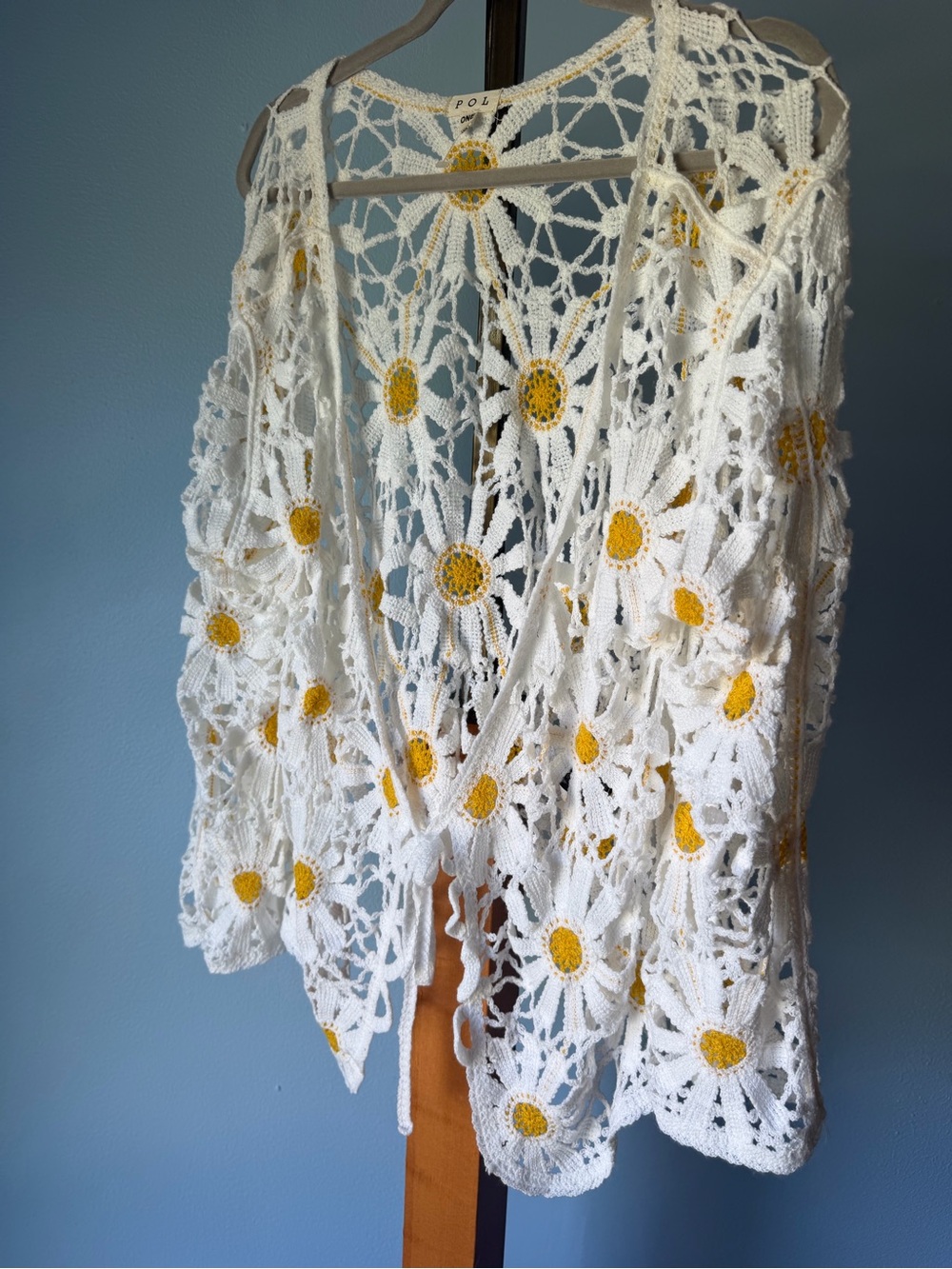 POL Crochet Daisy Open Cardigan - White with Yellow Centers